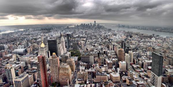 Photograph Tineke Visscher  Manhattan on One Eyeland